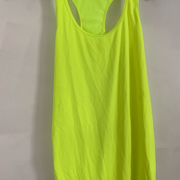 Nike and under armour work out clothes - Picture 5 of 7